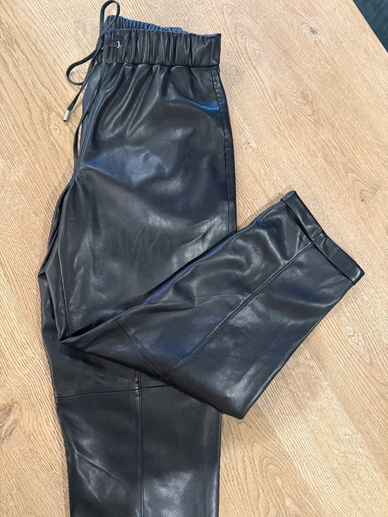 Evereve Black Faux Leather Jogger Pants with Drawstring - Picture 5 of 5